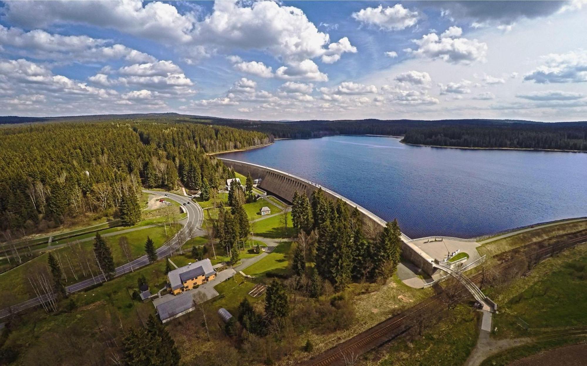 Ferienwohnung-Wasserlaeufer Mulde Екстериор снимка