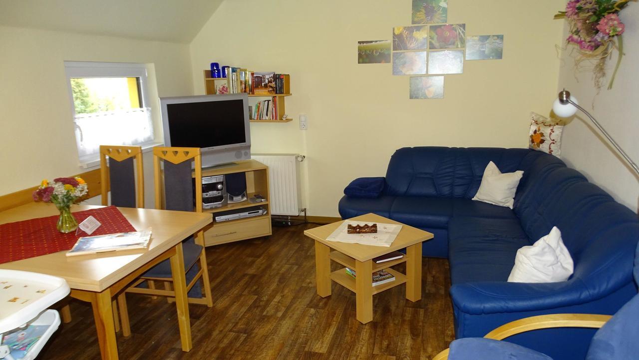 Ferienwohnung-Wasserlaeufer Mulde Екстериор снимка